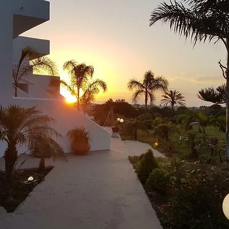 Eftihia 2* 코스 타운