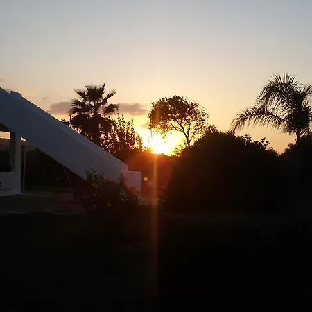 艾福丽奥公寓式酒店 科斯镇